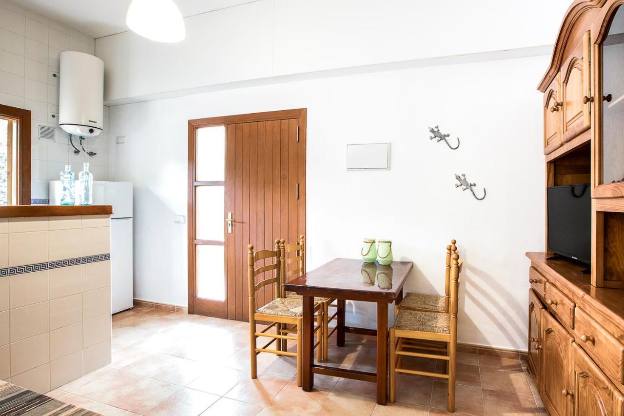 Apartamentos Molina 9-10-11 Es Calo  Ngoại thất bức ảnh